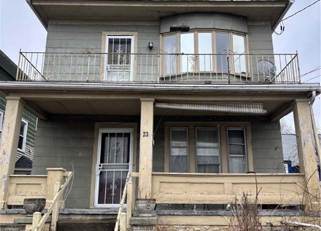 Property at 23 Sunnyside Pl, Buffalo, NY 14207, 4 beds, 2 baths