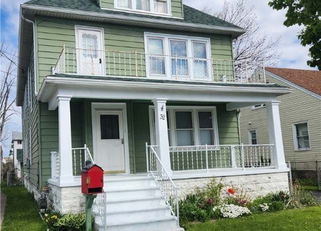 Property at 32 Roswell Ave, Tonawanda, NY 14207, 7 beds, 2 baths