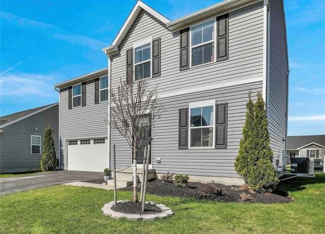 Property at 54 Allie Ln, Hamburg, NY 14075, 3 beds, 3 baths