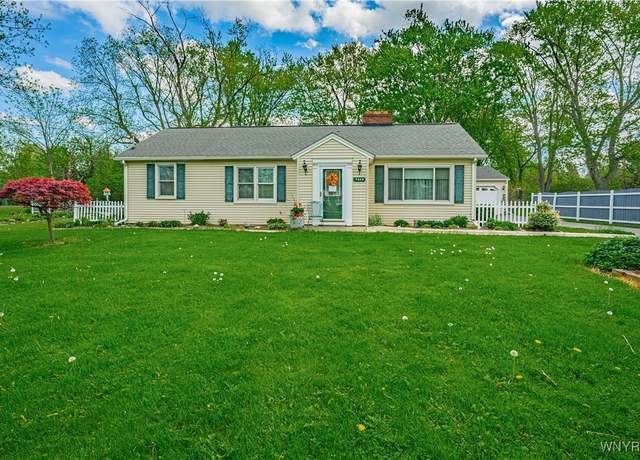Property at 5349 Bridgeman Rd, Lewiston, NY 14132, 2 beds, 2 baths
