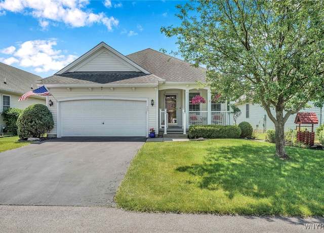 Property at 35 Glenfield Dr, West Seneca, NY 14224, 3 beds, 2 baths