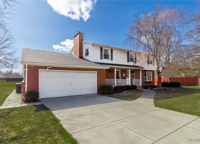 Property at 288 W Maplemere Rd, Amherst, NY 14221, 5 beds, 3.5 baths