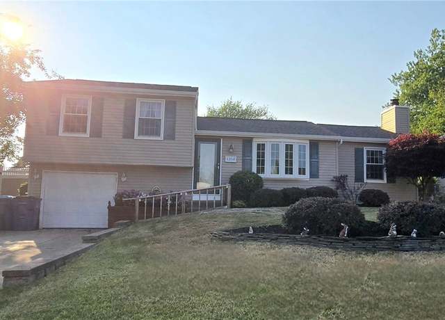 Property at 1350 Peppertree Dr, Evans, NY 14047, 3 beds, 2 baths
