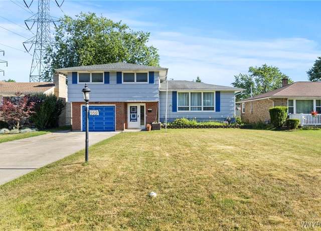 Property at 559 Mapleview Rd, Cheektowaga, NY 14225, 3 beds, 1.5 baths