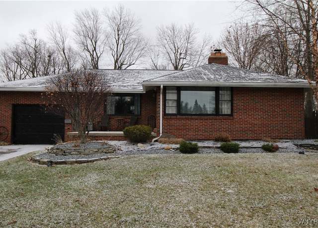 Property at 597 Mill Rd, West Seneca, NY 14224, 2 beds, 2 baths