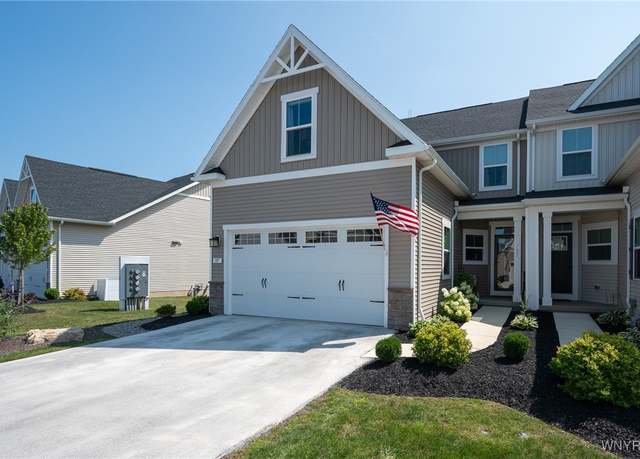 Property at 187 Sandstone Cir, Grand Island, NY 14072, 3 beds, 3 baths
