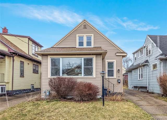 Property at 92 Fernhill Ave, Buffalo, NY 14215, 3 beds, 1 bath