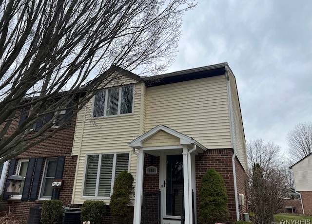 Property at 198 Stepping Stone Ln #198, Orchard Park, NY 14127, 2 beds, 1.5 baths