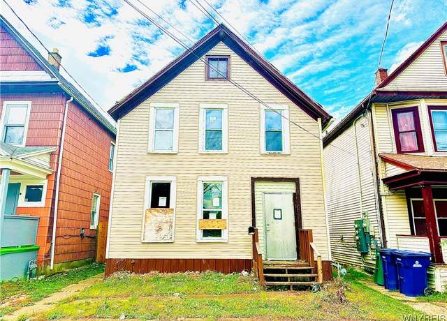 Property at 522 Wilson St, Buffalo, NY 14211, 7 beds, 3 baths