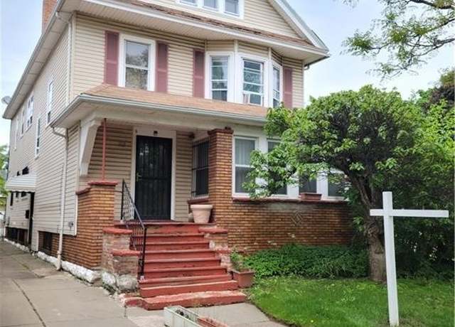 Property at 362 Northland Ave, Buffalo, NY 14208, 6 beds, 2 baths