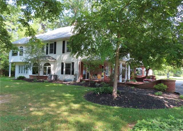 Property at 2271 Bullis Rd, Elma, NY 14059, 4 beds, 4 baths