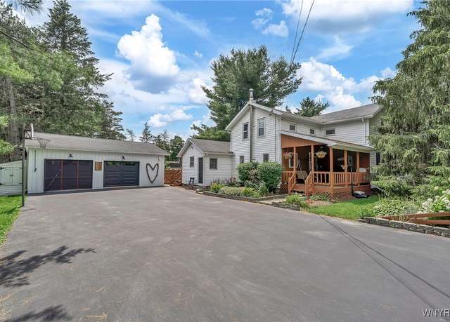 Property at 2466 Main Rd, Pembroke, NY 14036, 3 beds, 1.5 baths