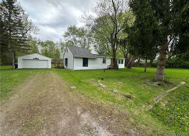 Property at 169 Rosewood Ave, Evans, NY 14006, 3 beds, 2 baths
