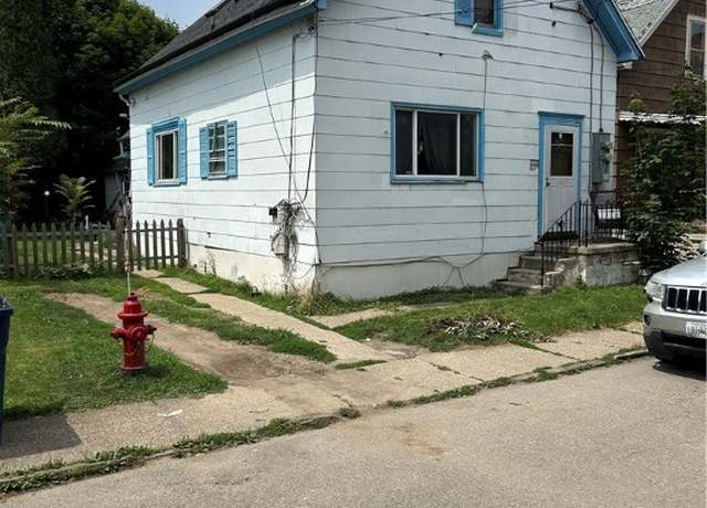 Property at 122 Weimar St, Buffalo, NY 14206, 4 beds, 2 baths
