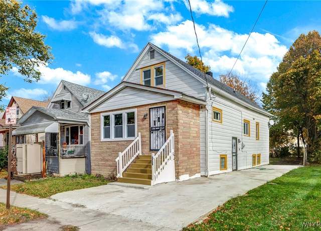 Property at 137 Zelmer St, Buffalo, NY 14211, 4 beds, 1.5 baths