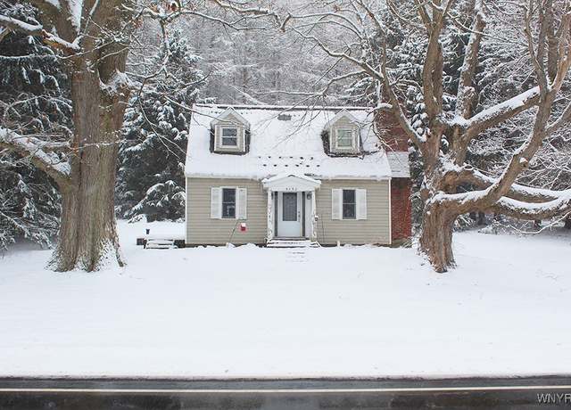 Property at 5192 Route 242 E, Ellicottville, NY 14731, 3 beds, 1 bath