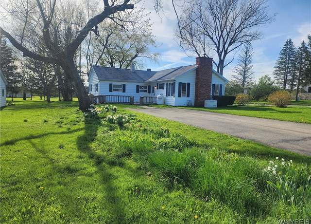 Property at 10319 Middle Rd, Sardinia, NY 14055, 3 beds, 1 bath