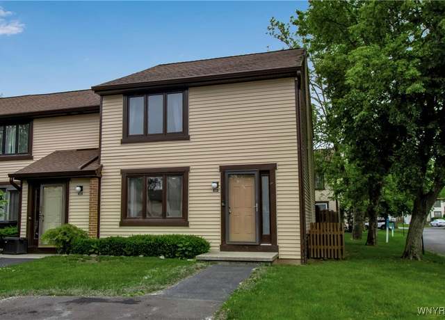 Property at 351 Charlesgate Cir, Amherst, NY 14051, 3 beds, 1.5 baths