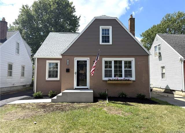 Property at 348 Capen Blvd, Amherst, NY 14226, 3 beds, 1.5 baths