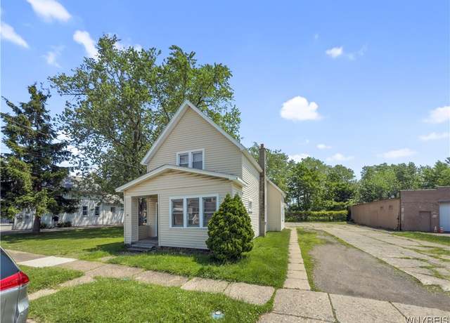 Property at 69 Halstead Ave, Cheektowaga, NY 14212, 4 beds, 1 bath