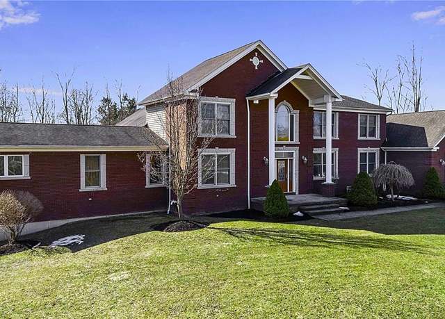 Property at 5403 Armor Duells Rd, Orchard Park, NY 14127, 3 beds, 3 baths