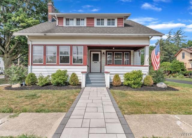 Property at 9430 Clarence Center Rd, Clarence, NY 14032, 4 beds, 1.5 baths