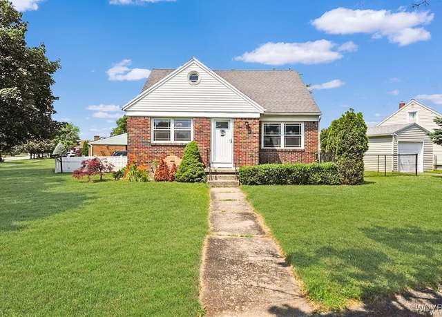 Property at 860 George Urban Blvd, Cheektowaga, NY 14225, 3 beds, 2 baths