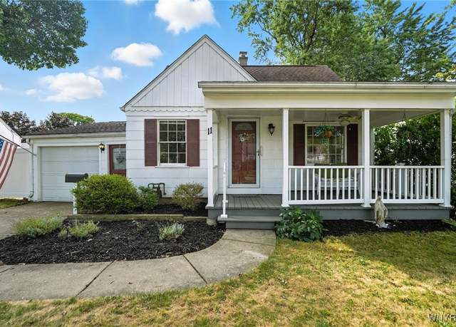 Property at 11 Cloverdale Rd, Cheektowaga, NY 14225, 3 beds, 1 bath