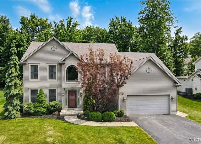 Property at 157 Breezewood Dr, Orchard Park, NY 14127, 4 beds, 2.5 baths