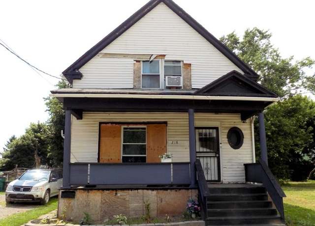 Property at 218 Strauss St, Buffalo, NY 14211, 3 beds, 2 baths