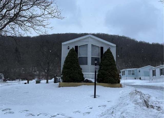 Property at 84 Green Valley Ests, Great Valley, NY 14741, 3 beds, 2 baths