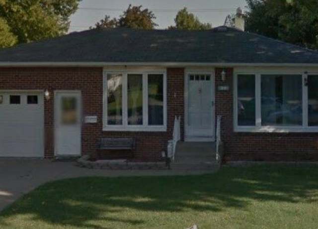 Property at 26 Ronald Dr, Lancaster, NY 14086, 3 beds, 2 baths