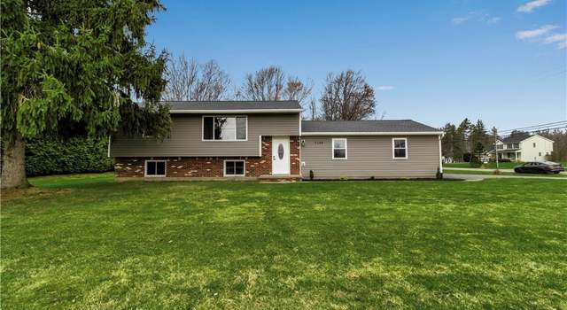 Photo of 7130 Goodrich Rd, Clarence, NY 14032