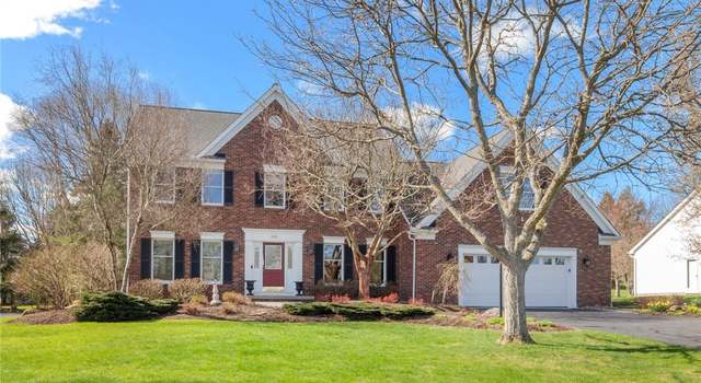 Photo of 210 Fox Meadow Ln, Orchard Park, NY 14127