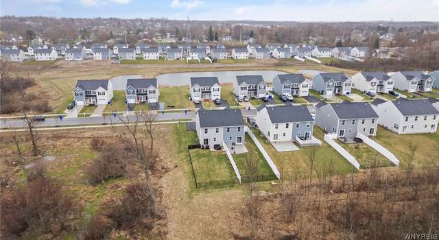 Photo of 146 South Dr, West Seneca, NY 14218