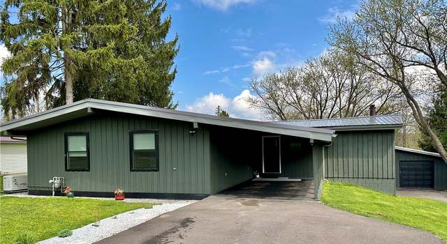 Photo of 128 Old Glenwood Rd, West Falls, NY 14170