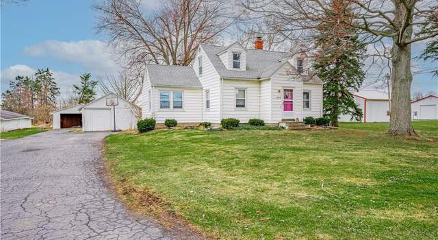 Photo of 2852 Hess Rd, Newfane, NY 14008