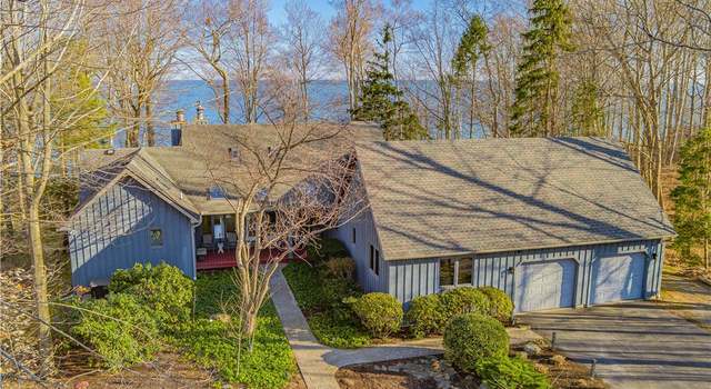 Photo of 7135 Lakeshore Ter, Newfane, NY 14008