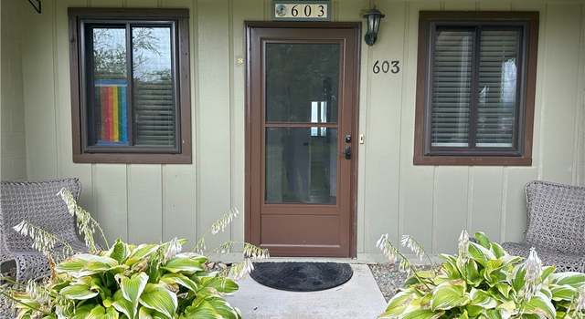 Photo of 603 Edgewater Dr, Westfield, NY 14787