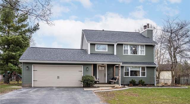 Photo of 16 Old Orchard Cmn, Lancaster, NY 14086