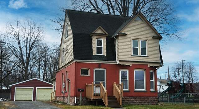 Photo of 118 Caroline St, Albion, NY 14411