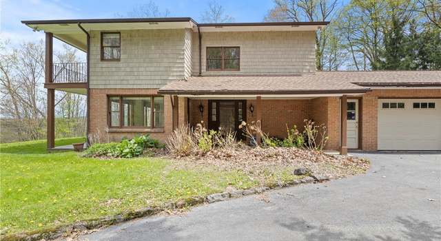 Photo of 6401 Boston Ridge Rd, Orchard Park, NY 14127