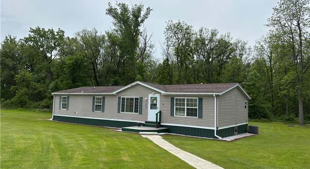 Photo of 10264 Asbury Rd, Le Roy, NY 14482