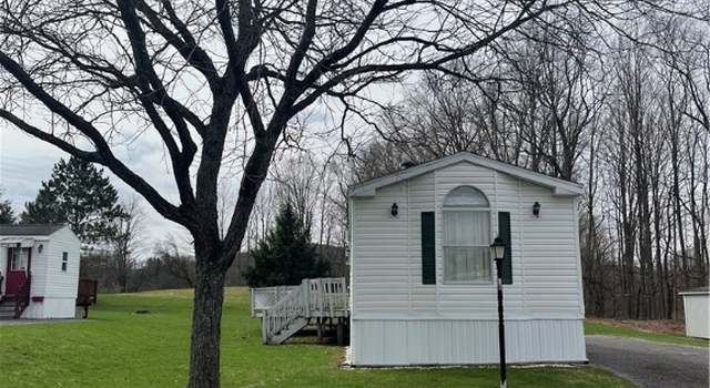 Photo of 63 Green Valley Ests, Great Valley, NY 14741