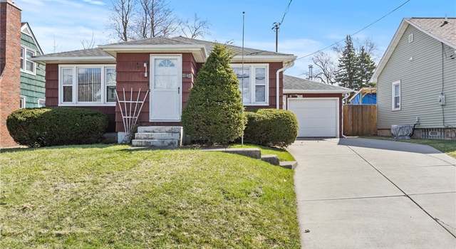 Photo of 16 Salisbury Ave, Hamburg, NY 14219