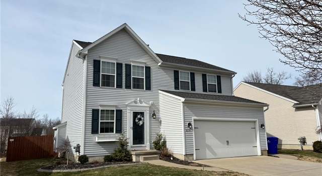 Photo of 6114 Woodford Dr, Hamburg, NY 14085