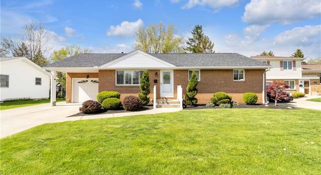 Photo of 98 Elmsford Dr, West Seneca, NY 14224