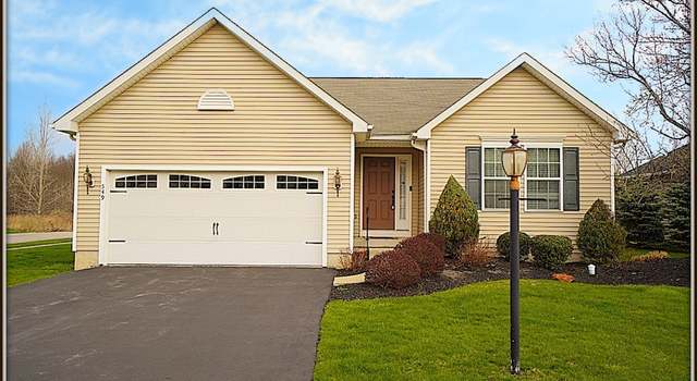 Photo of 549 Riverwalk Dr, Lewiston, NY 14174