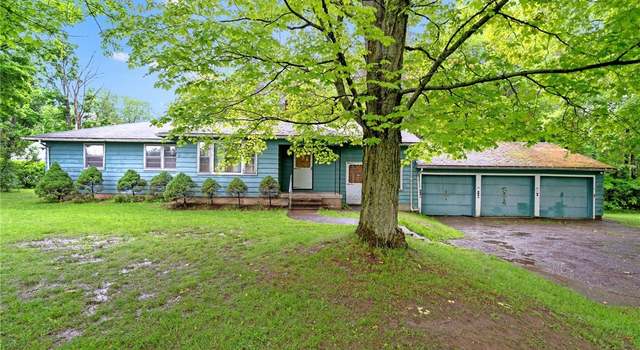 Photo of 13253 Quaker St, Collins, NY 14034