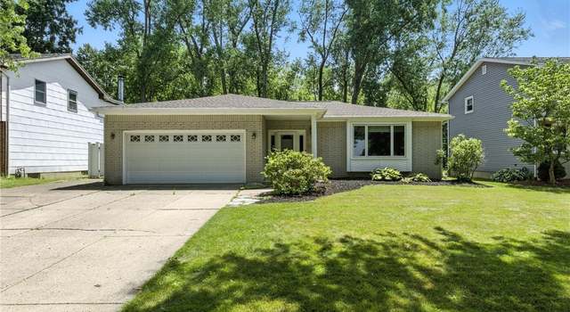 Photo of 53 Christine Dr, Buffalo, NY 14228